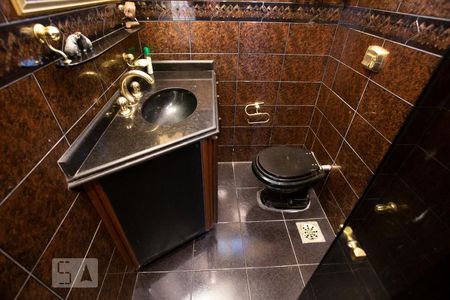 Apartamento à venda com 368m², 4 quartos e 2 vagasBanheiro Social