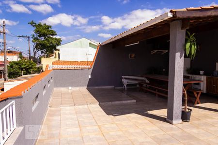 Casa à venda com 122m², 2 quartos e 3 vagas Casa à venda com 122m², 2 quartos e 3 vagasVaranda gourmet