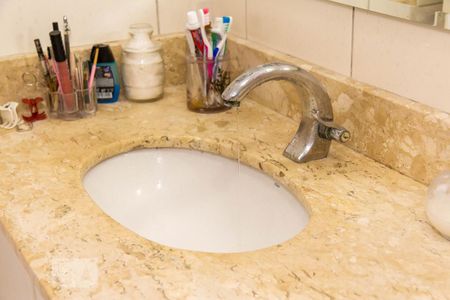 Casa à venda com 122m², 2 quartos e 3 vagas Casa à venda com 122m², 2 quartos e 3 vagasSuíte do Quarto 2