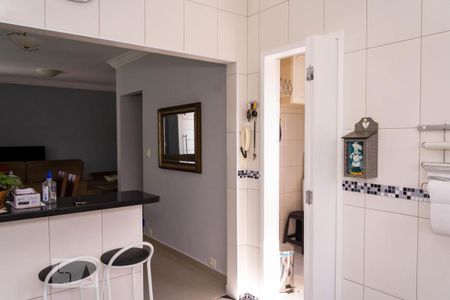 Casa à venda com 122m², 2 quartos e 3 vagas Casa à venda com 122m², 2 quartos e 3 vagasCozinha