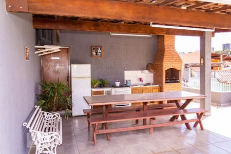 Casa à venda com 122m², 2 quartos e 3 vagas Casa à venda com 122m², 2 quartos e 3 vagasVaranda gourmet