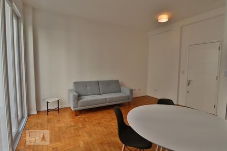 Sala de apartamento para alugar com 1 quarto, 70m² em Cerqueira César, São Paulo