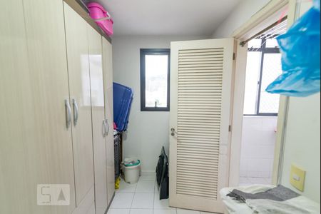 Apartamento à venda com 85m², 2 quartos e 1 vaga Apartamento à venda com 85m², 2 quartos e 1 vagaQuarto de Serviço