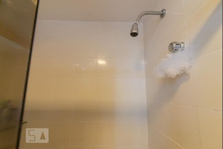 Apartamento à venda com 85m², 2 quartos e 1 vaga Apartamento à venda com 85m², 2 quartos e 1 vagaBanheiro da Suíte