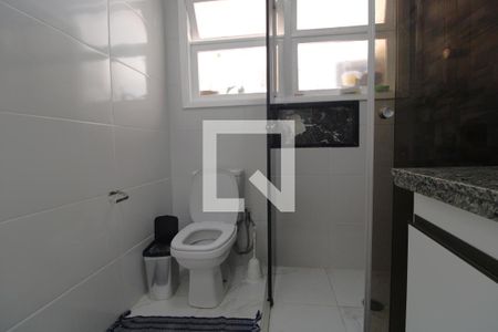 Casa à venda com 300m², 3 quartos e 4 vagasBanheiro comum