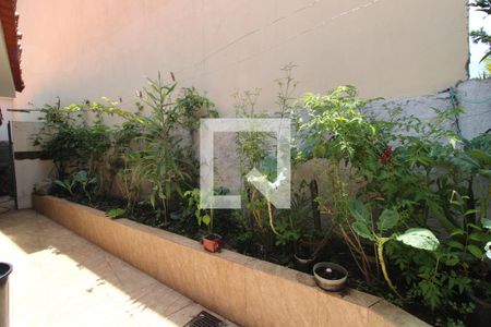 Casa à venda com 300m², 3 quartos e 4 vagasHorta