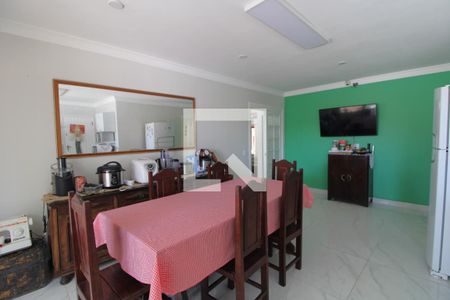 Casa à venda com 300m², 3 quartos e 4 vagasCozinha