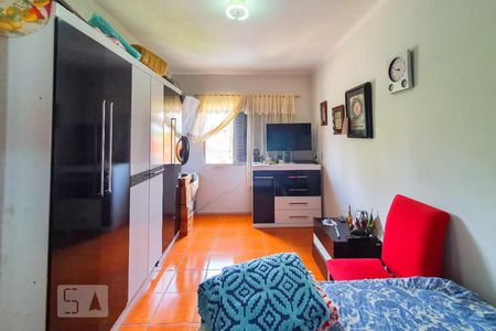 Casa à venda com 220m², 4 quartos e 4 vagasQuarto 2