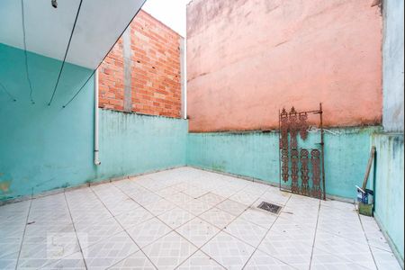 Casa à venda com 200m², 3 quartos e 2 vagasQuintal Fundos
