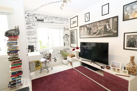 Sala de apartamento à venda com 2 quartos, 75m² em Vila Ipiranga, Porto Alegre