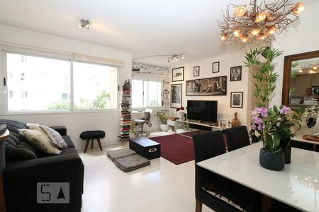 Sala de apartamento à venda com 2 quartos, 75m² em Vila Ipiranga, Porto Alegre