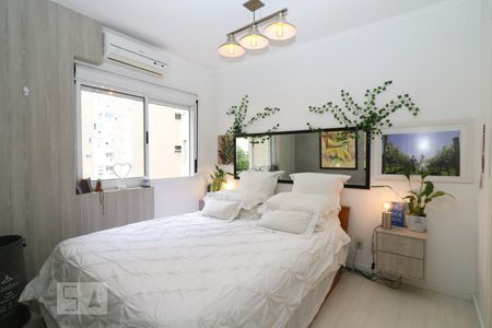 Quarto Suíte de apartamento à venda com 2 quartos, 75m² em Vila Ipiranga, Porto Alegre