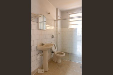 Banheiro de apartamento à venda com 1 quarto, 55m² em Santa Cecília, São Paulo