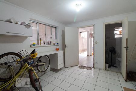 Casa à venda com 260m², 6 quartos e 2 vagasQuarto de serviço