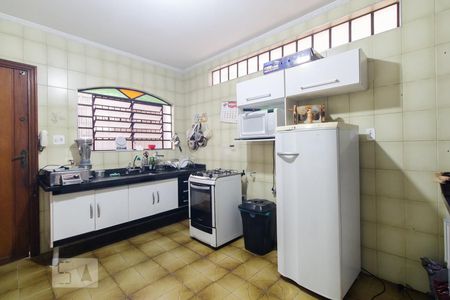 Casa à venda com 260m², 6 quartos e 2 vagasCozinha integrada