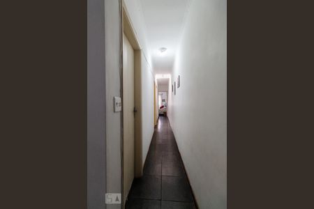 Casa à venda com 260m², 6 quartos e 2 vagasCorredor