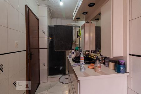 Casa à venda com 260m², 6 quartos e 2 vagasBanheiro