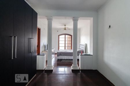 Casa à venda com 260m², 6 quartos e 2 vagasQuarto 1