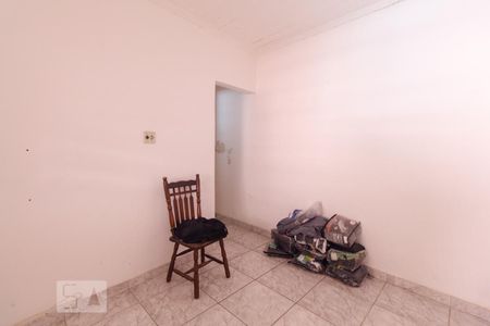 Casa à venda com 244m², 4 quartos e 3 vagas Casa à venda com 244m², 4 quartos e 3 vagasSala - edícula