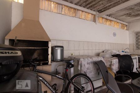 Casa à venda com 140m², 3 quartos e 4 vagas Casa à venda com 140m², 3 quartos e 4 vagasÁrea Externa