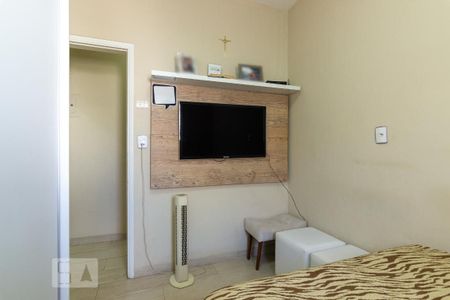 Casa à venda com 140m², 3 quartos e 4 vagas Casa à venda com 140m², 3 quartos e 4 vagasQuarto 3