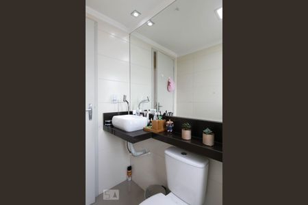 Apartamento à venda com 67m², 2 quartos e 1 vagaBanheiro