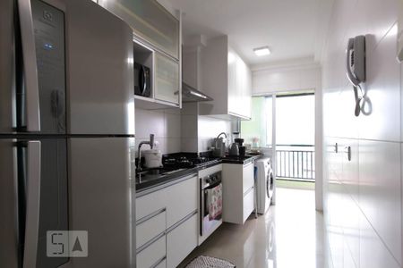 Apartamento à venda com 67m², 2 quartos e 1 vagaCozinha