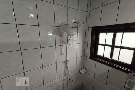 Casa à venda com 226m², 4 quartos e 3 vagas Casa à venda com 226m², 4 quartos e 3 vagasBanheiro