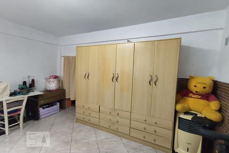 Casa à venda com 226m², 4 quartos e 3 vagasQuarto 4