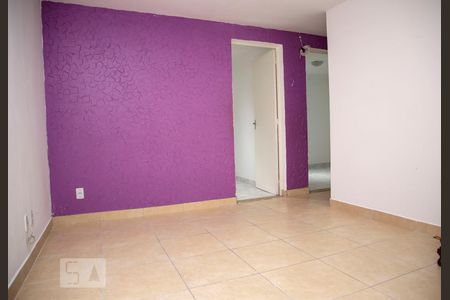 Sala de apartamento para alugar com 2 quartos, 52m² em Conceição, Diadema