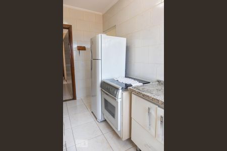 Casa à venda com 223m², 3 quartos e 4 vagasCozinha do quarto de serviço 2