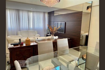 Apartamento para alugar com 3 quartos, 250m² em Carmo, Belo Horizonte