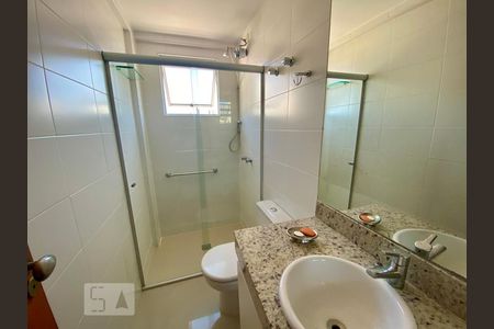 Apartamento para alugar com 250m², 3 quartos e 4 vagas