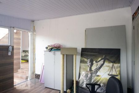 Casa à venda com 300m², 2 quartos e 3 vagasEscritório