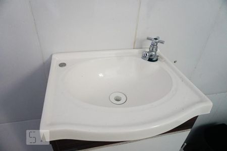 Casa à venda com 300m², 2 quartos e 3 vagasBanheiro da Suíte 1