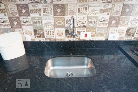 Casa à venda com 300m², 2 quartos e 3 vagasCozinha