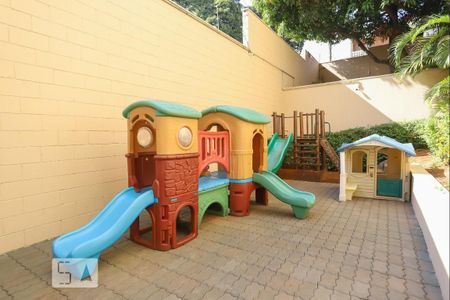 Apartamento à venda com 64m², 2 quartos e 1 vaga Apartamento à venda com 64m², 2 quartos e 1 vagaplayground