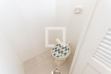 Apartamento à venda com 65m², 2 quartos e sem vagaBanheiro de serviço