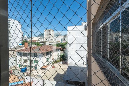 Apartamento à venda com 65m², 2 quartos e sem vagaVista