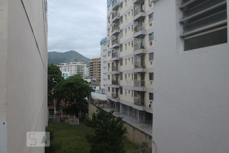 Casa de condomínio à venda com 150m², 3 quartos e sem vagaVista