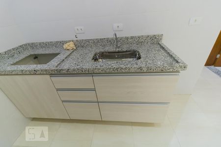 Apartamento à venda com 42m², 2 quartos e sem vaga Apartamento à venda com 42m², 2 quartos e sem vagaCozinha/ Área de Serviço