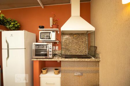 Casa à venda com 400m², 5 quartos e 4 vagas Casa à venda com 400m², 5 quartos e 4 vagasChurrasqueira