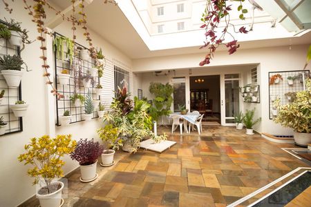 Casa à venda com 400m², 5 quartos e 4 vagas Casa à venda com 400m², 5 quartos e 4 vagasChurrasqueira
