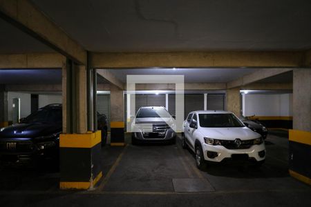 Apartamento à venda com 107m², 3 quartos e 2 vagas Apartamento à venda com 107m², 3 quartos e 2 vagasGaragem