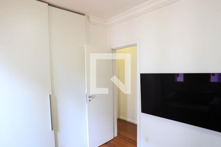 Apartamento à venda com 107m², 3 quartos e 2 vagas Apartamento à venda com 107m², 3 quartos e 2 vagasQuarto 3