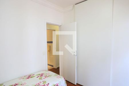 Apartamento à venda com 107m², 3 quartos e 2 vagas Apartamento à venda com 107m², 3 quartos e 2 vagasQuarto 2