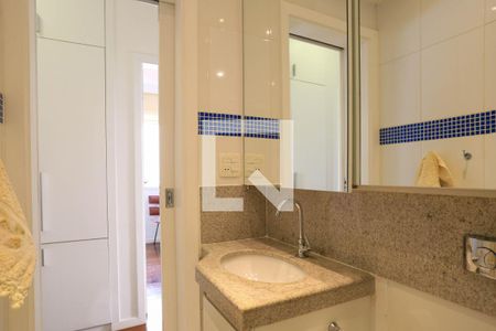 Apartamento à venda com 107m², 3 quartos e 2 vagas Apartamento à venda com 107m², 3 quartos e 2 vagasBanheiro Social