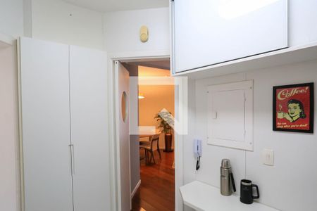 Apartamento à venda com 107m², 3 quartos e 2 vagas Apartamento à venda com 107m², 3 quartos e 2 vagasCozinha
