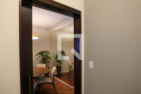 Apartamento à venda com 107m², 3 quartos e 2 vagas Apartamento à venda com 107m², 3 quartos e 2 vagasEscritório