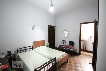 Casa à venda com 476m², 3 quartos e 3 vagasQuarto 2